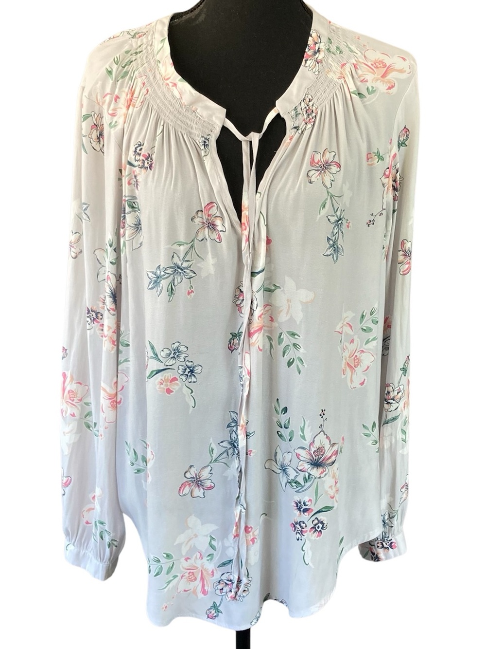 Torrid Sz 0 Gray Floral V-Neck Tie-Front Peasant Blouse Flowy Cool Long Sleeve